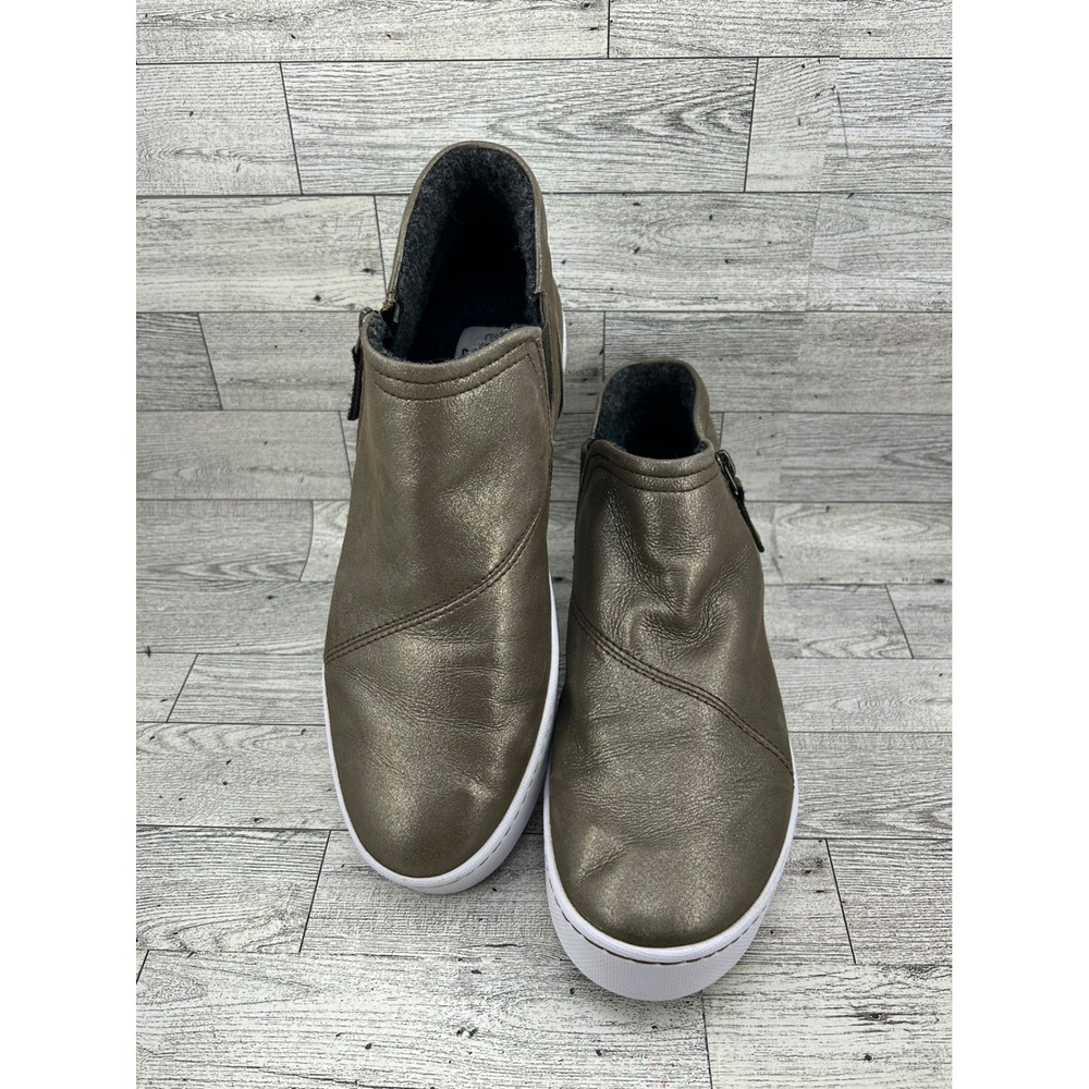 Clarks Collection Womens Mid Top Fashion Sneakers Metallic Bronze Zip Size 9.5M